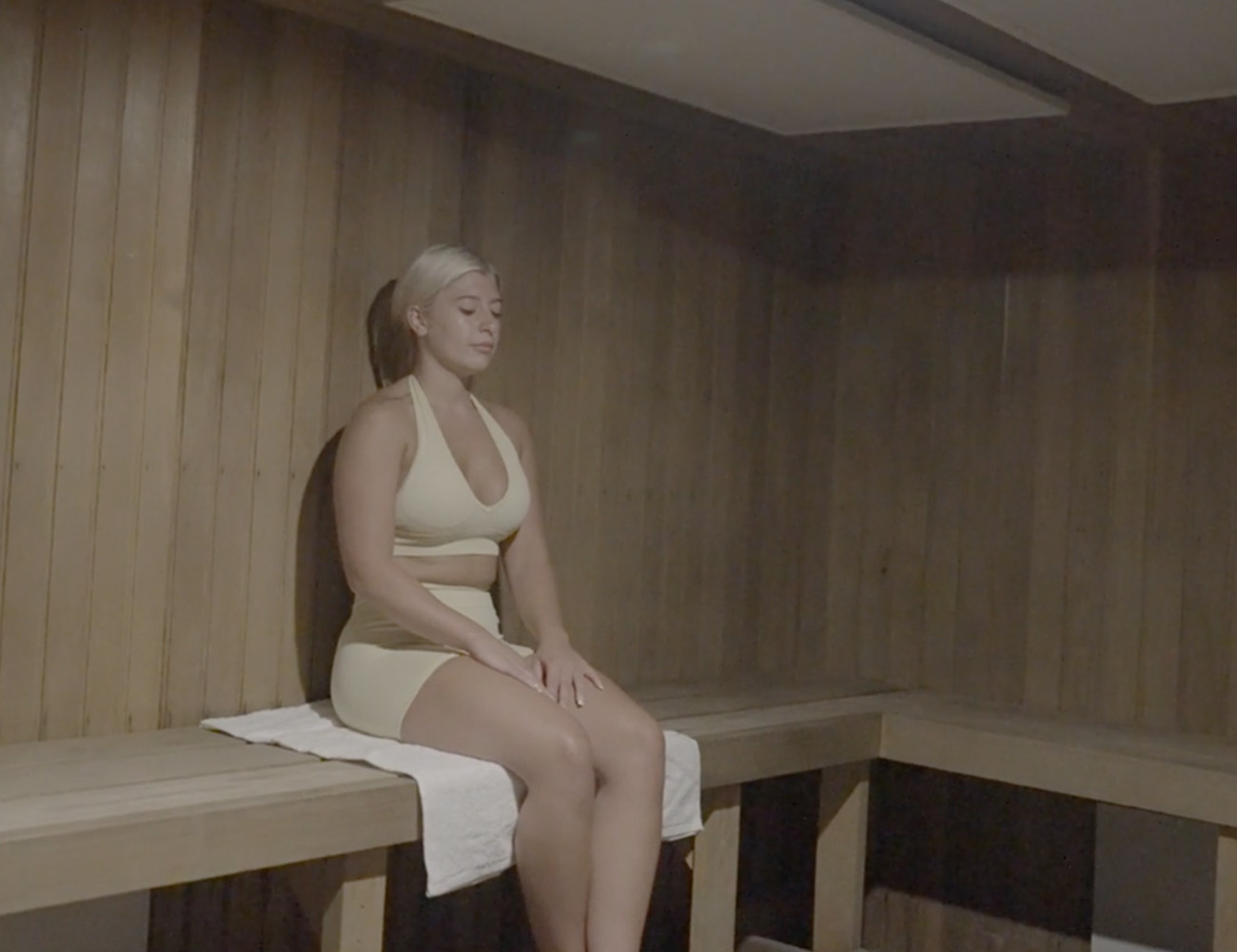INFRARED SAUNA